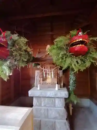 間々田八幡宮の末社・摂社