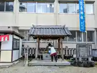 橿森神社の手水舎