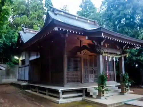 池辺杉山神社の本殿・本堂