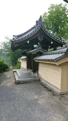 弘川寺の山門