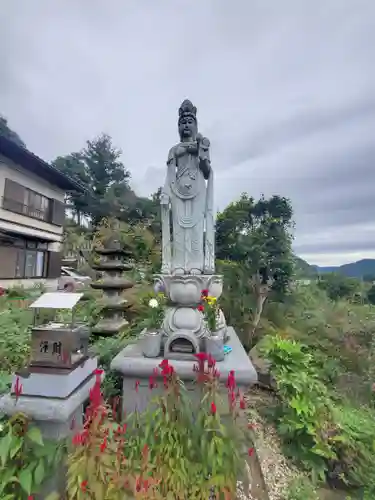 洞昌院の仏像