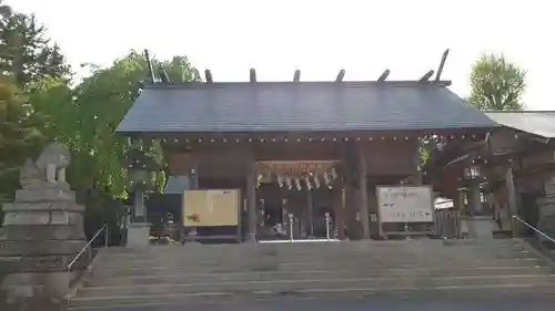 開成山大神宮の山門