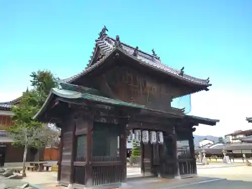 大願寺の山門