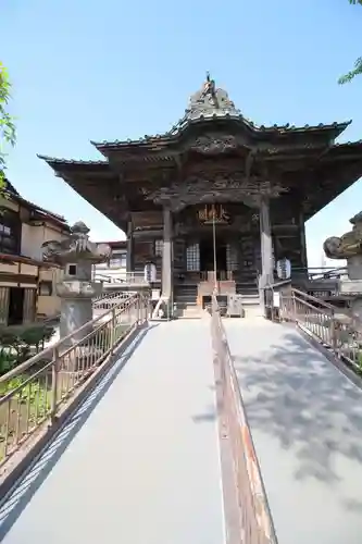 秩父札所十三番 慈眼寺の本殿・本堂