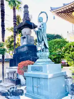 秋葉山圓通寺の地蔵