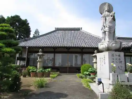 萬祥山常福寺の本殿・本堂