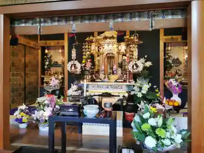 聖光寺の本殿・本堂