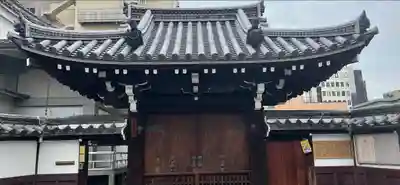 法泉寺の山門・神門