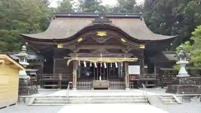 小國神社の本殿・本堂