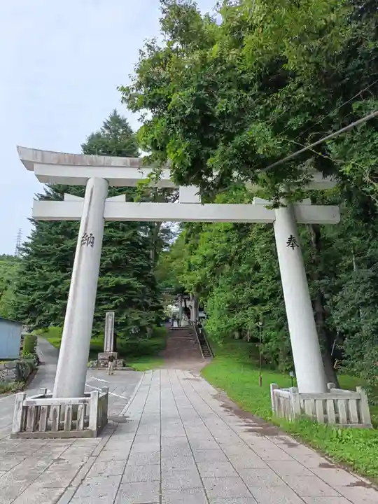 諏訪大社上社前宮(長野県)