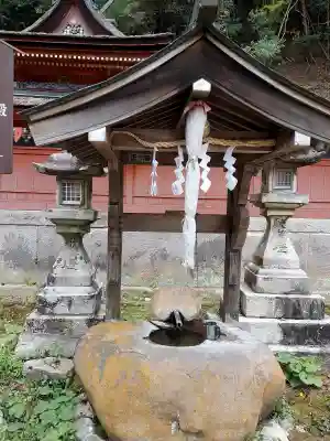 宇太水分神社(中社)の{uncategorized: "未分類", other: "その他", undefined: "問題あり", building: "その他建物", grave: "お墓", sacred_gate: "鳥居", guardian: "狛犬", statue: "像", buddha: "仏像", history: "歴史", nature: "自然", garden: "庭園", animal: "動物", pagoda: "塔", temizu: "手水舎", mountain_gate: "山門・神門", sanctuary: "本殿・本堂", subordinate: "末社・摂社", art: "芸術", scenery: "景色", jizo: "地蔵", ema: "絵馬", goshuin: "御朱印", omikuji: "おみくじ", items: "授与品その他", amulet: "お守り", goshuincho: "御朱印帳", eats: "食事", festival: "お祭り", votive_dance: "神楽", shichigosan: "七五三参", wedding: "結婚式", experience: "体験その他", initially: "初詣", around: "周辺", anti_infection: "感染症対策"}