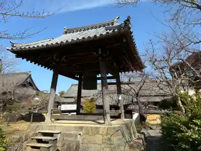 橘寺の{uncategorized: "未分類", other: "その他", undefined: "問題あり", building: "その他建物", grave: "お墓", sacred_gate: "鳥居", guardian: "狛犬", statue: "像", buddha: "仏像", history: "歴史", nature: "自然", garden: "庭園", animal: "動物", pagoda: "塔", temizu: "手水舎", mountain_gate: "山門・神門", sanctuary: "本殿・本堂", subordinate: "末社・摂社", art: "芸術", scenery: "景色", jizo: "地蔵", ema: "絵馬", goshuin: "御朱印", omikuji: "おみくじ", items: "授与品その他", amulet: "お守り", goshuincho: "御朱印帳", eats: "食事", festival: "お祭り", votive_dance: "神楽", shichigosan: "七五三参", wedding: "結婚式", experience: "体験その他", initially: "初詣", around: "周辺", anti_infection: "感染症対策"}