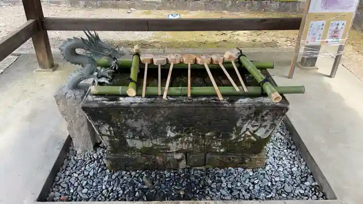 手力雄神社の{uncategorized: "未分類", other: "その他", undefined: "問題あり", building: "その他建物", grave: "お墓", sacred_gate: "鳥居", guardian: "狛犬", statue: "像", buddha: "仏像", history: "歴史", nature: "自然", garden: "庭園", animal: "動物", pagoda: "塔", temizu: "手水舎", mountain_gate: "山門・神門", sanctuary: "本殿・本堂", subordinate: "末社・摂社", art: "芸術", scenery: "景色", jizo: "地蔵", ema: "絵馬", goshuin: "御朱印", omikuji: "おみくじ", items: "授与品その他", amulet: "お守り", goshuincho: "御朱印帳", eats: "食事", festival: "お祭り", votive_dance: "神楽", shichigosan: "七五三参", wedding: "結婚式", experience: "体験その他", initially: "初詣", around: "周辺", anti_infection: "感染症対策"}