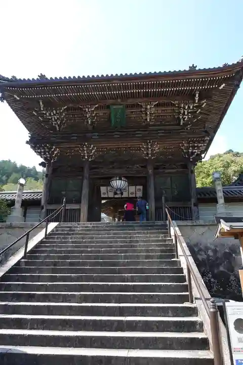 長谷寺の山門・神門