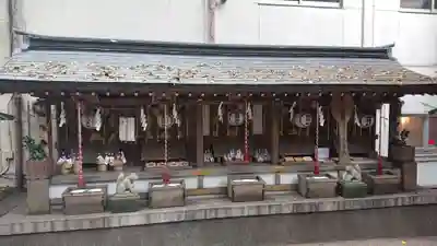 子安神社の末社・摂社