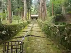 金勝寺の建物その他