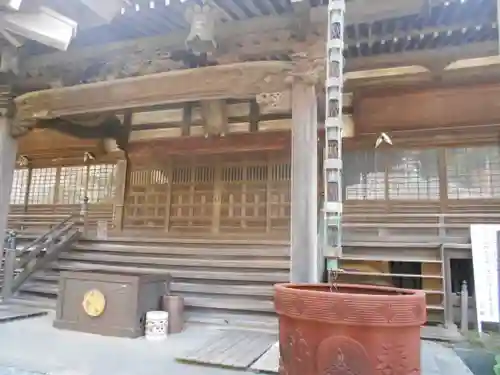 青蓮寺の本殿・本堂