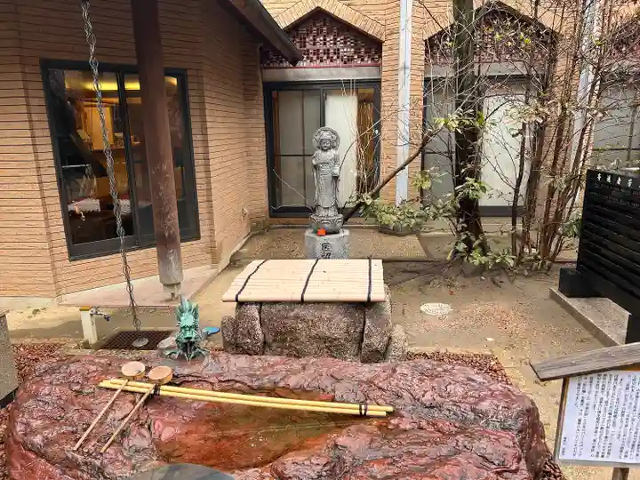 長楽寺の手水舎