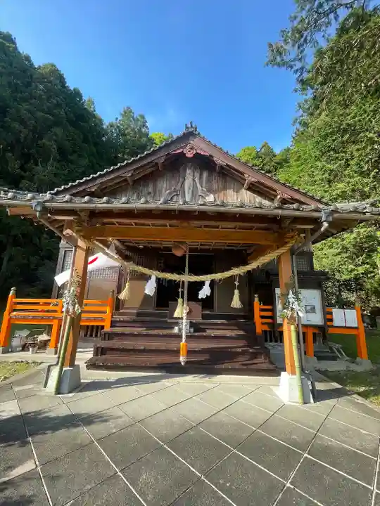 奇鹿神社の本殿・本堂