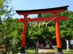 しあわせ神社の鳥居