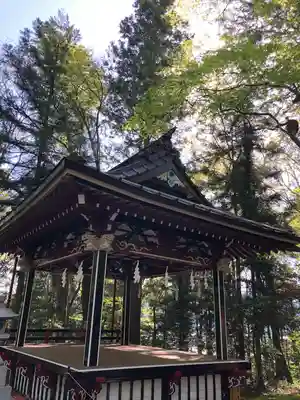 新屋山神社(山梨県)