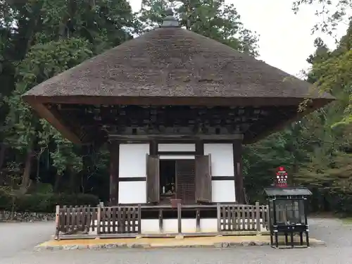 観心寺の本殿