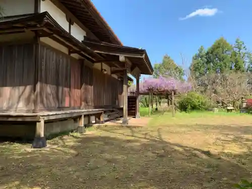 西光寺の本殿・本堂