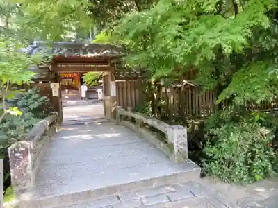 宇治上神社の山門・神門