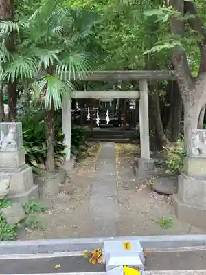 新橋鹽竃神社の末社・摂社