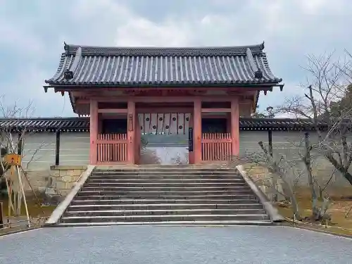 仁和寺の山門