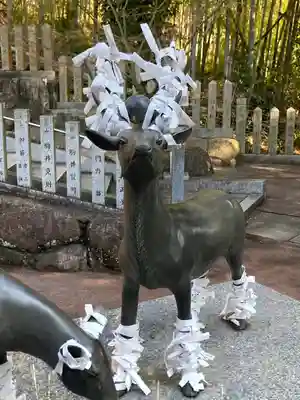 北山鹿島神社の像