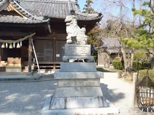 神明社（駒場神明社）の狛犬