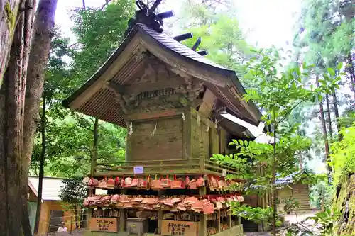 金持神社の本殿