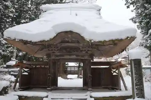 観音寺の山門・神門