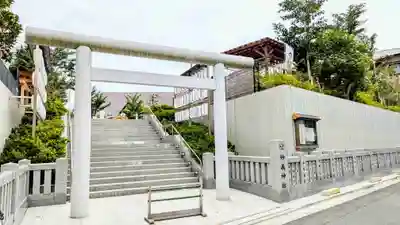 駒込妙義神社の鳥居