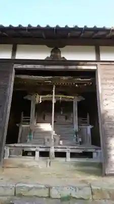 郡立神社の本殿・本堂