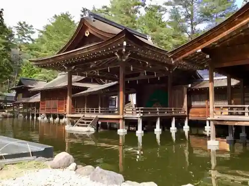 身曾岐神社の庭園