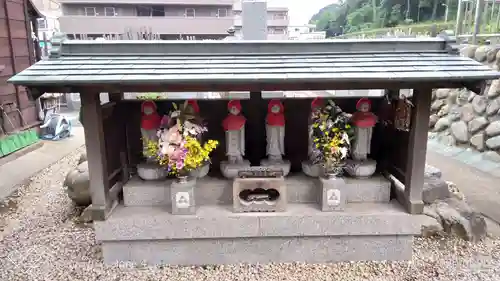 宝泉寺の地蔵