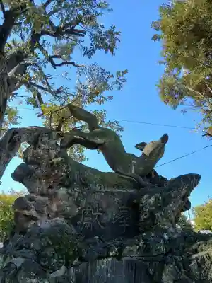 千住神社の{uncategorized: "未分類", other: "その他", undefined: "問題あり", building: "その他建物", grave: "お墓", sacred_gate: "鳥居", guardian: "狛犬", statue: "像", buddha: "仏像", history: "歴史", nature: "自然", garden: "庭園", animal: "動物", pagoda: "塔", temizu: "手水舎", mountain_gate: "山門・神門", sanctuary: "本殿・本堂", subordinate: "末社・摂社", art: "芸術", scenery: "景色", jizo: "地蔵", ema: "絵馬", goshuin: "御朱印", omikuji: "おみくじ", items: "授与品その他", amulet: "お守り", goshuincho: "御朱印帳", eats: "食事", festival: "お祭り", votive_dance: "神楽", shichigosan: "七五三参", wedding: "結婚式", experience: "体験その他", initially: "初詣", around: "周辺", anti_infection: "感染症対策"}