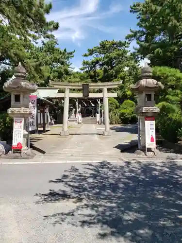 片瀬諏訪神社の鳥居