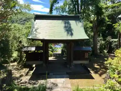 新善光寺の山門・神門
