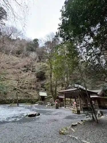 貴船神社奥宮の{uncategorized: "未分類", other: "その他", undefined: "問題あり", building: "その他建物", grave: "お墓", sacred_gate: "鳥居", guardian: "狛犬", statue: "像", buddha: "仏像", history: "歴史", nature: "自然", garden: "庭園", animal: "動物", pagoda: "塔", temizu: "手水舎", mountain_gate: "山門・神門", sanctuary: "本殿・本堂", subordinate: "末社・摂社", art: "芸術", scenery: "景色", jizo: "地蔵", ema: "絵馬", goshuin: "御朱印", omikuji: "おみくじ", items: "授与品その他", amulet: "お守り", goshuincho: "御朱印帳", eats: "食事", festival: "お祭り", votive_dance: "神楽", shichigosan: "七五三参", wedding: "結婚式", experience: "体験その他", initially: "初詣", around: "周辺", anti_infection: "感染症対策"}