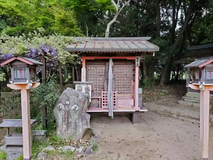 新宮神社の末社・摂社
