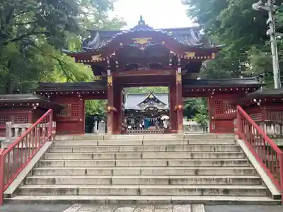 秩父神社の山門・神門