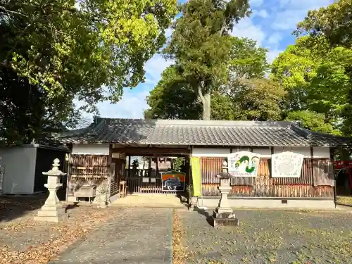 住吉神社の{uncategorized: "未分類", other: "その他", undefined: "問題あり", building: "その他建物", grave: "お墓", sacred_gate: "鳥居", guardian: "狛犬", statue: "像", buddha: "仏像", history: "歴史", nature: "自然", garden: "庭園", animal: "動物", pagoda: "塔", temizu: "手水舎", mountain_gate: "山門・神門", sanctuary: "本殿・本堂", subordinate: "末社・摂社", art: "芸術", scenery: "景色", jizo: "地蔵", ema: "絵馬", goshuin: "御朱印", omikuji: "おみくじ", items: "授与品その他", amulet: "お守り", goshuincho: "御朱印帳", eats: "食事", festival: "お祭り", votive_dance: "神楽", shichigosan: "七五三参", wedding: "結婚式", experience: "体験その他", initially: "初詣", around: "周辺", anti_infection: "感染症対策"}