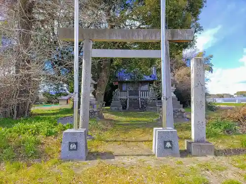 八幡社（元赤目）の鳥居