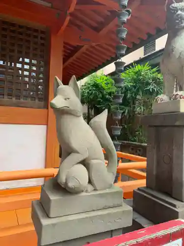 豊受稲荷本宮の狛犬