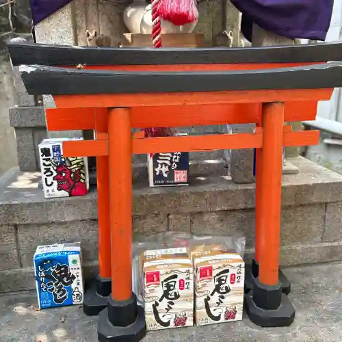 弘明寺の{uncategorized: "未分類", other: "その他", undefined: "問題あり", building: "その他建物", grave: "お墓", sacred_gate: "鳥居", guardian: "狛犬", statue: "像", buddha: "仏像", history: "歴史", nature: "自然", garden: "庭園", animal: "動物", pagoda: "塔", temizu: "手水舎", mountain_gate: "山門・神門", sanctuary: "本殿・本堂", subordinate: "末社・摂社", art: "芸術", scenery: "景色", jizo: "地蔵", ema: "絵馬", goshuin: "御朱印", omikuji: "おみくじ", items: "授与品その他", amulet: "お守り", goshuincho: "御朱印帳", eats: "食事", festival: "お祭り", votive_dance: "神楽", shichigosan: "七五三参", wedding: "結婚式", experience: "体験その他", initially: "初詣", around: "周辺", anti_infection: "感染症対策"}