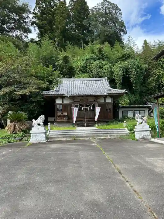 熊野神社の本殿・本堂