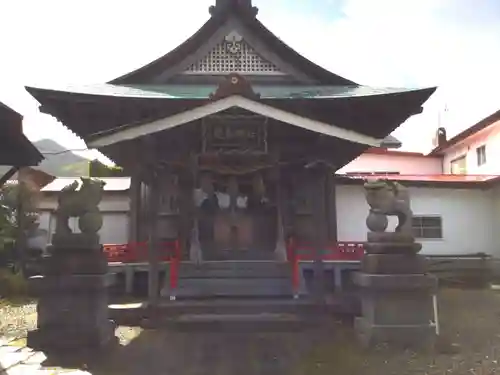 函館厳島神社の本殿